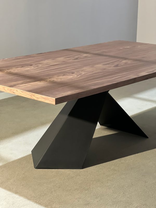 Aurora Dining Table